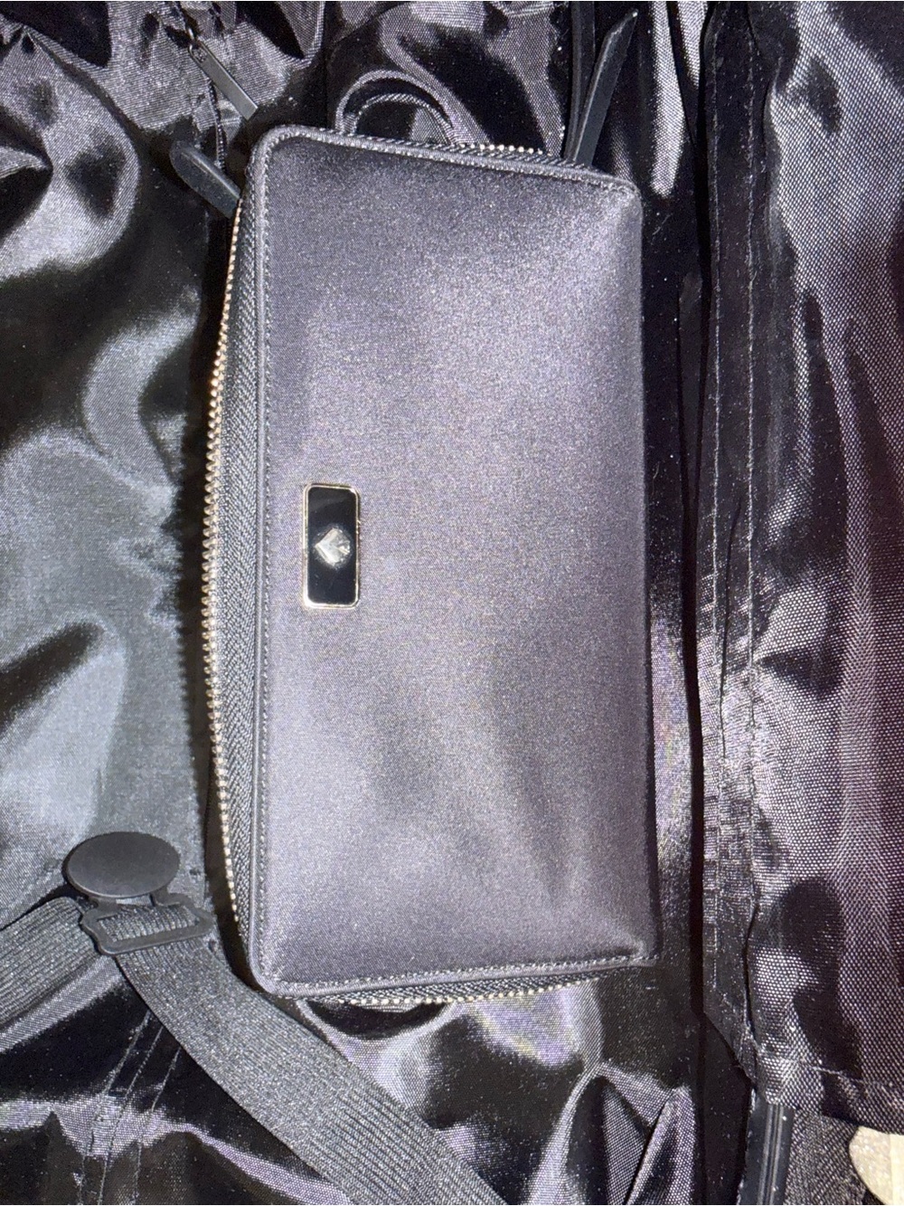Kate Spade Sleek Black Zip Wallet